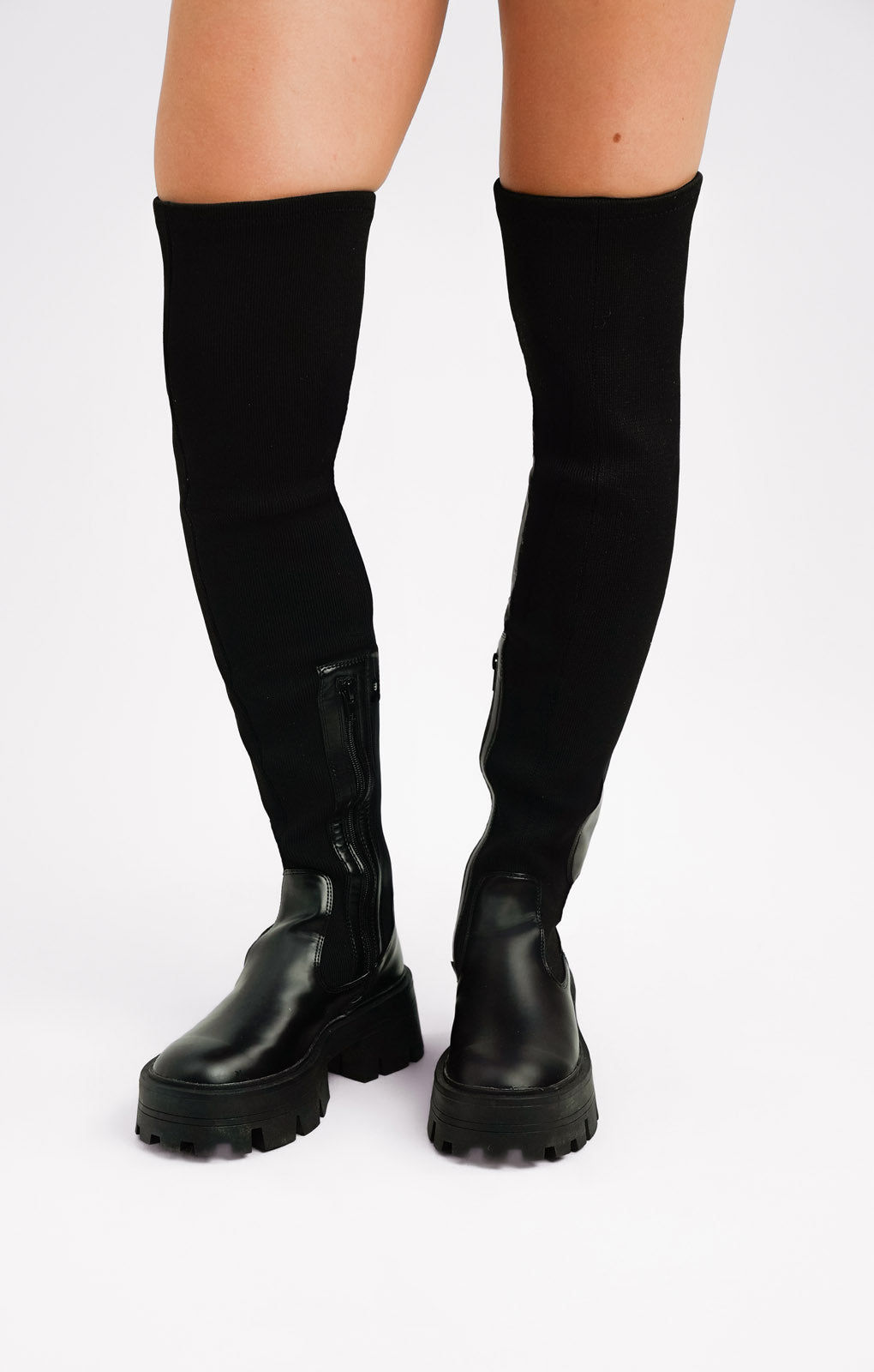 Rent ASOS DESIGN Kellis Black Chunky Knee Boots Hirestreet