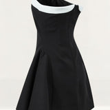 Kiwi & Co No.4: The Black Mini Dress