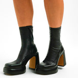 Topshop Hannah Premium Leather Platform Ankle Boot In Black