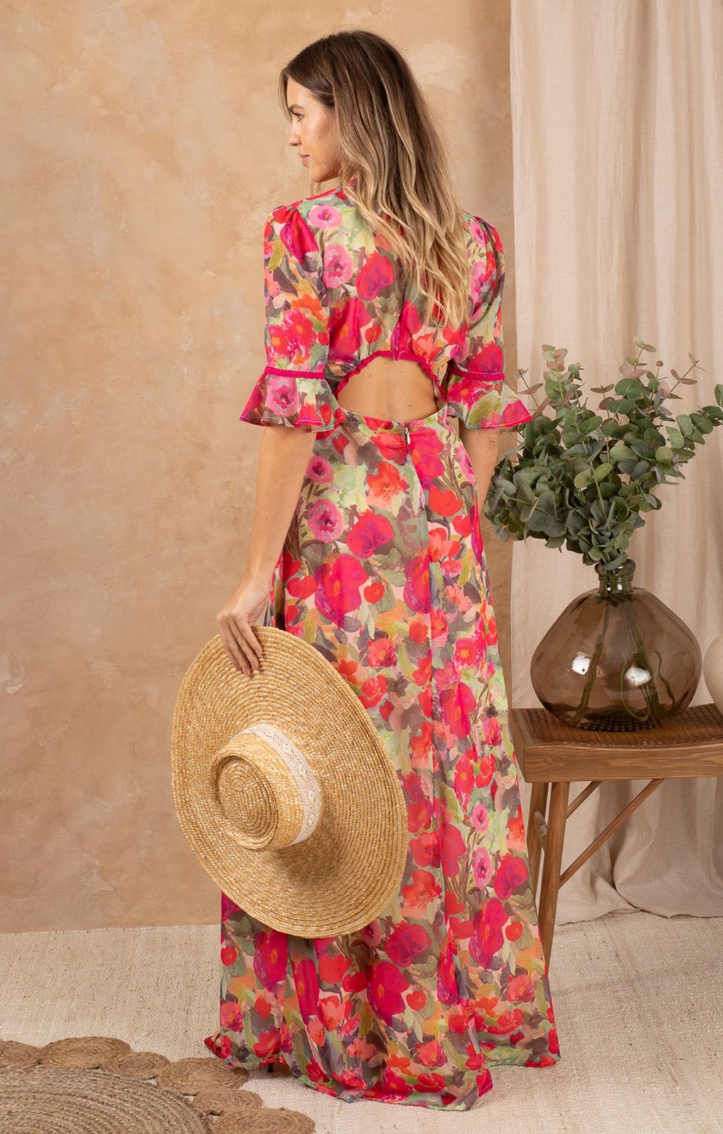 Hope & Ivy Isla Red Floral Split Maxi Dress