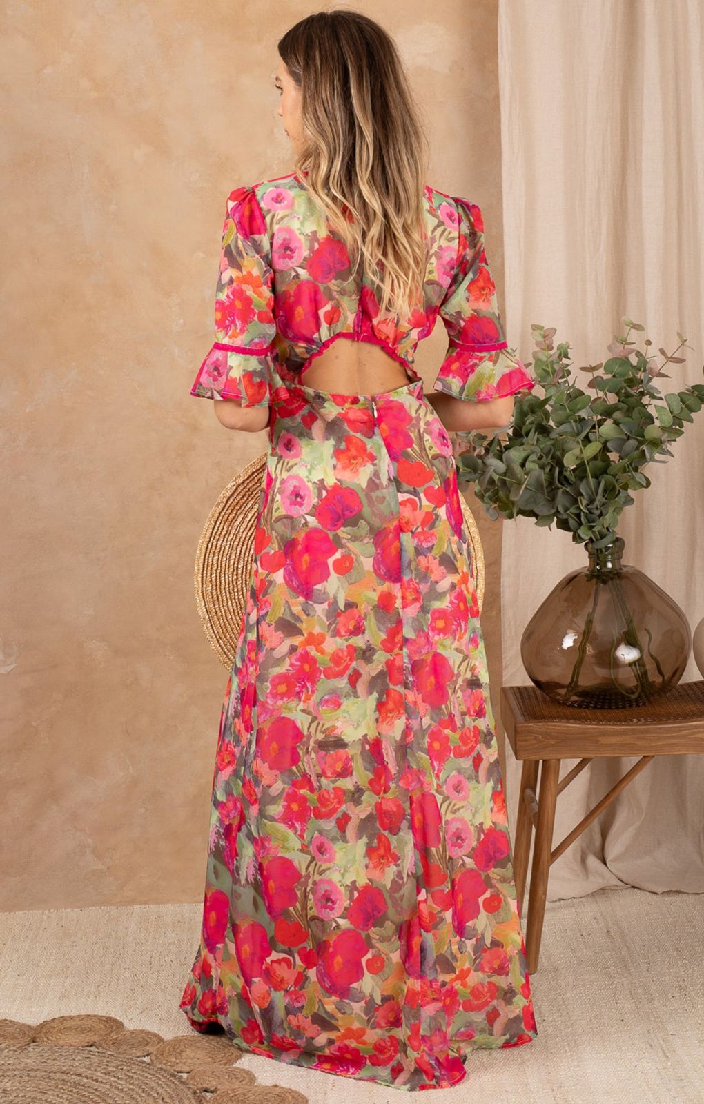 Hope & Ivy Isla Red Floral Split Maxi Dress