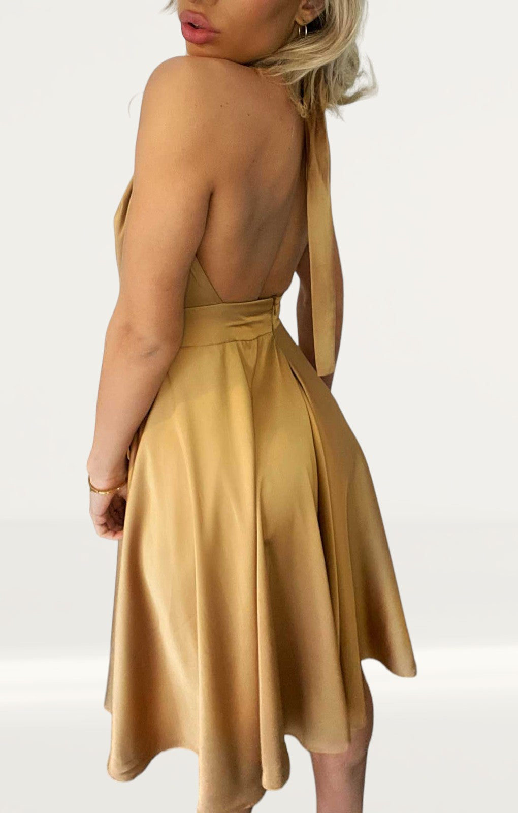 House of Zana Marilyn in Gold Dress