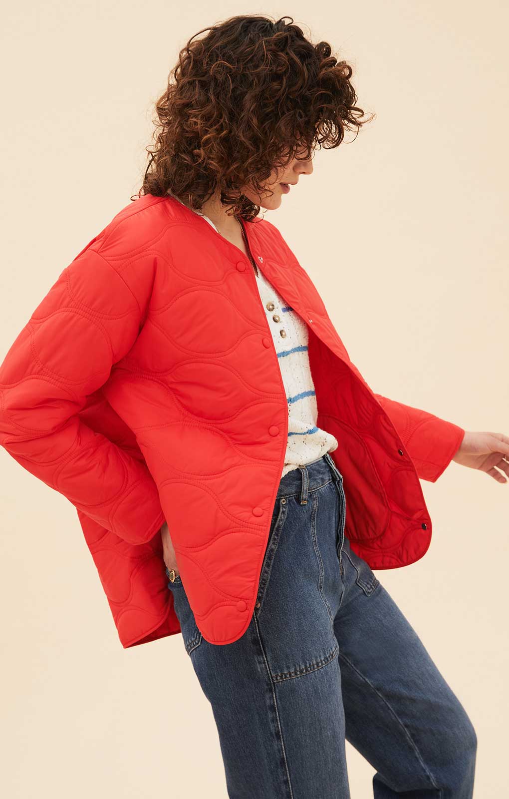 Collarless puffer outlet jacket